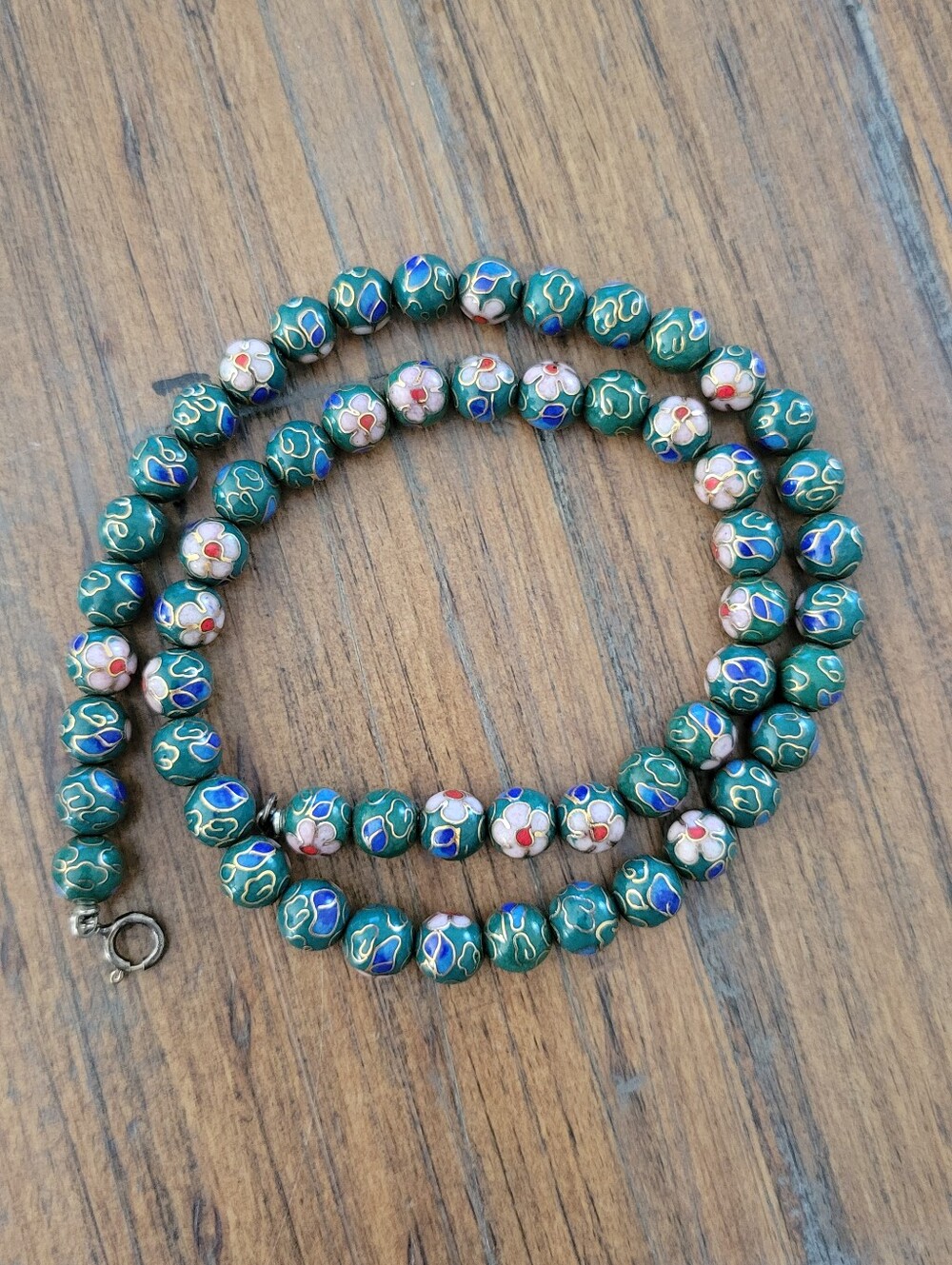 Vintage Green Cloisonne Beaded Necklace - Picture 5 of 7